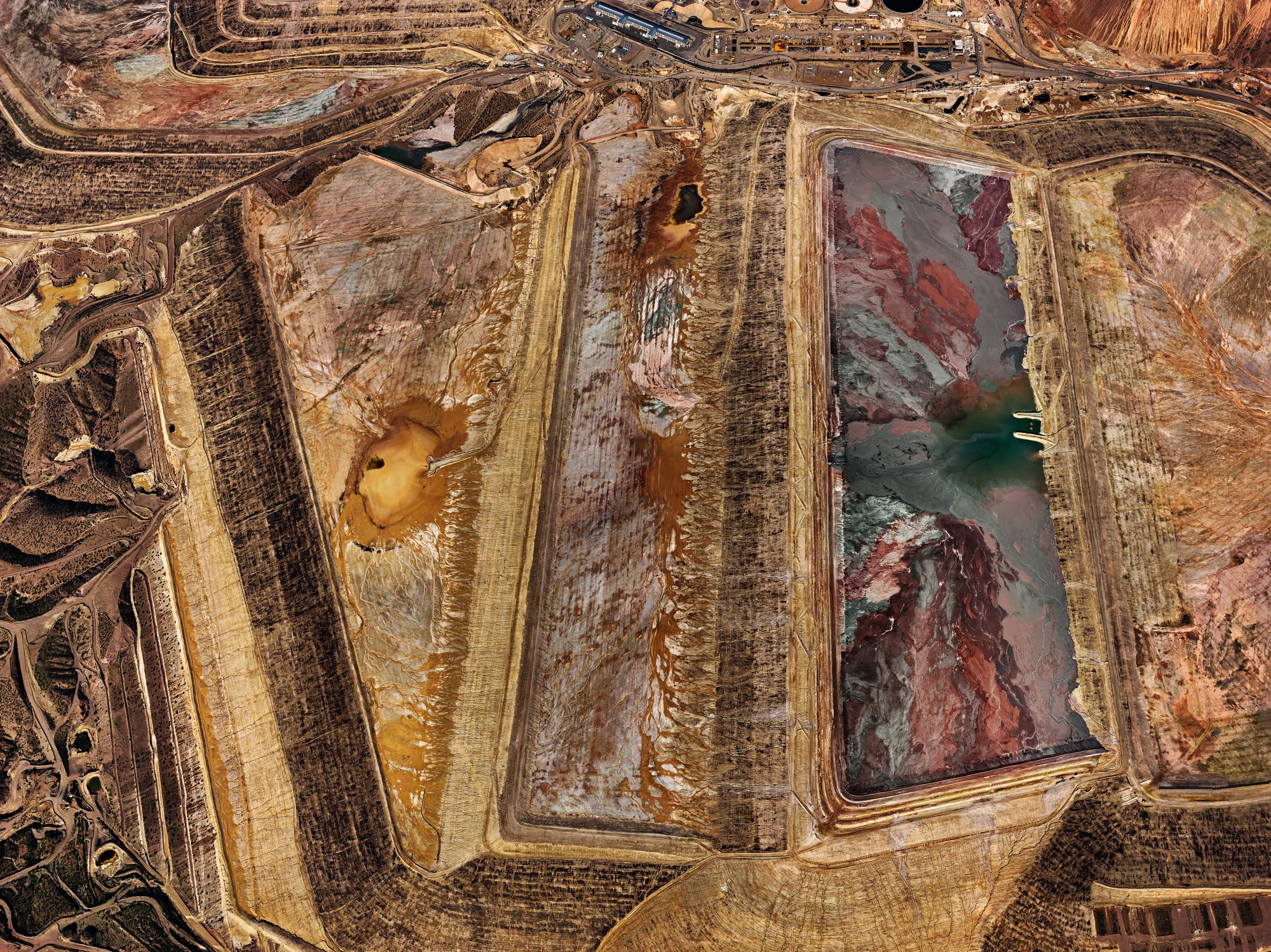 Morenci Mine #2, Clifton, Arizona, USA,2012.©Edward Burtynsky