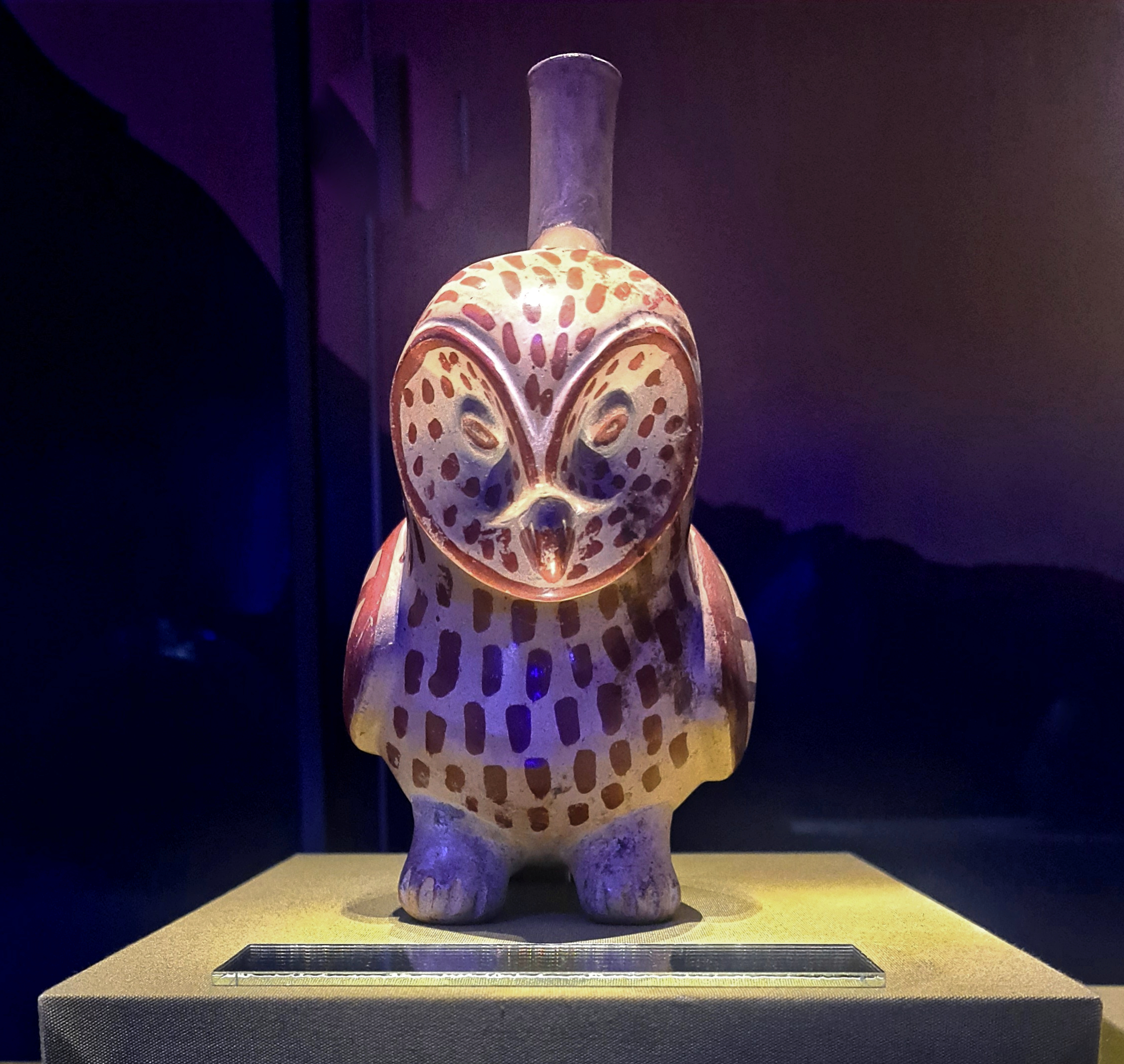 Civetta. Bottiglia in ceramica.Cultura mochica (100-800 d.C). Costa settentrionale. Museo Larco, Lima-Perù. Ph. F.Klausner©