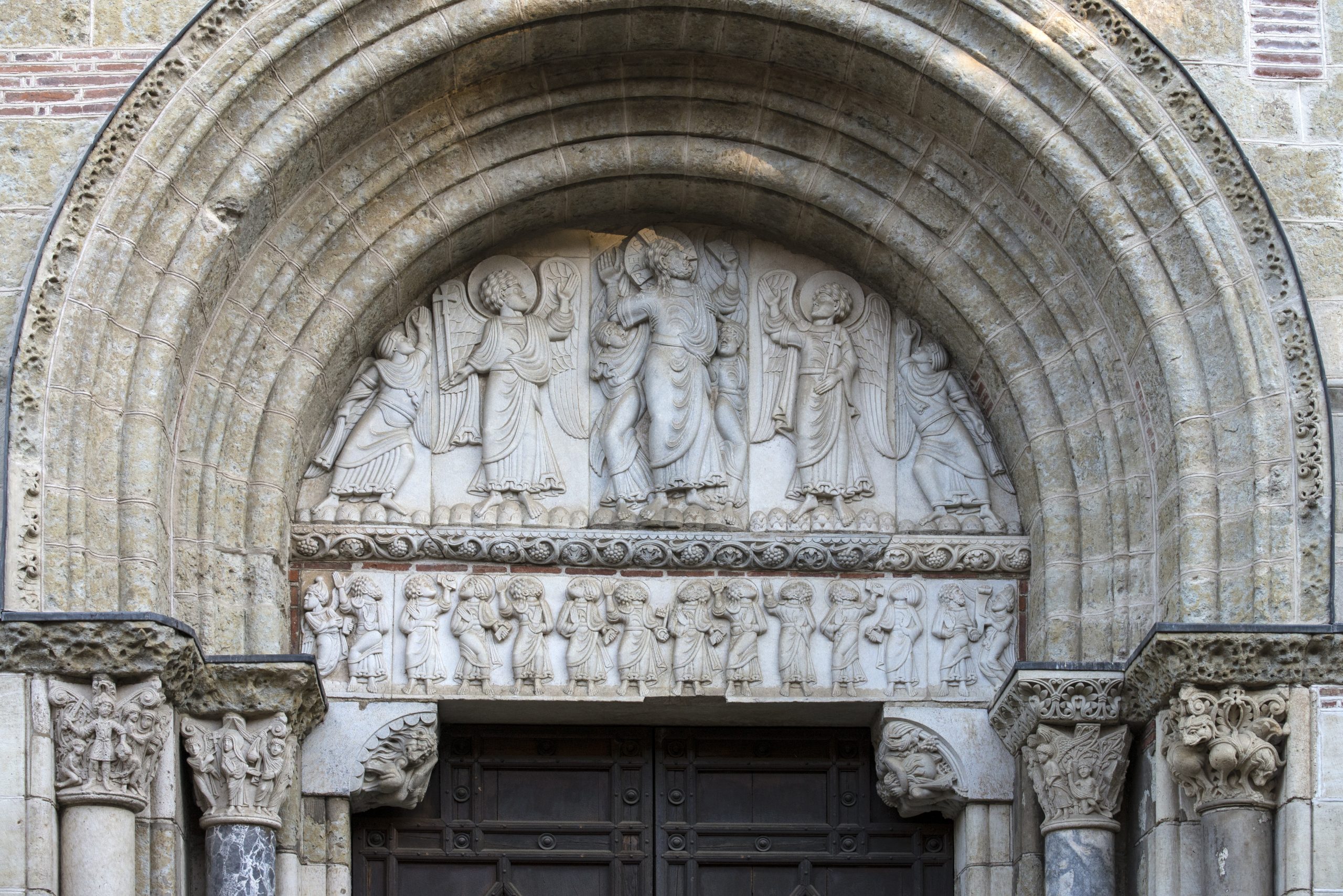 Tolosa. Il portale della basilica di Saint-Serin, monumento nazionale e Sito UNESCO. ph. Vittorio Giannella@