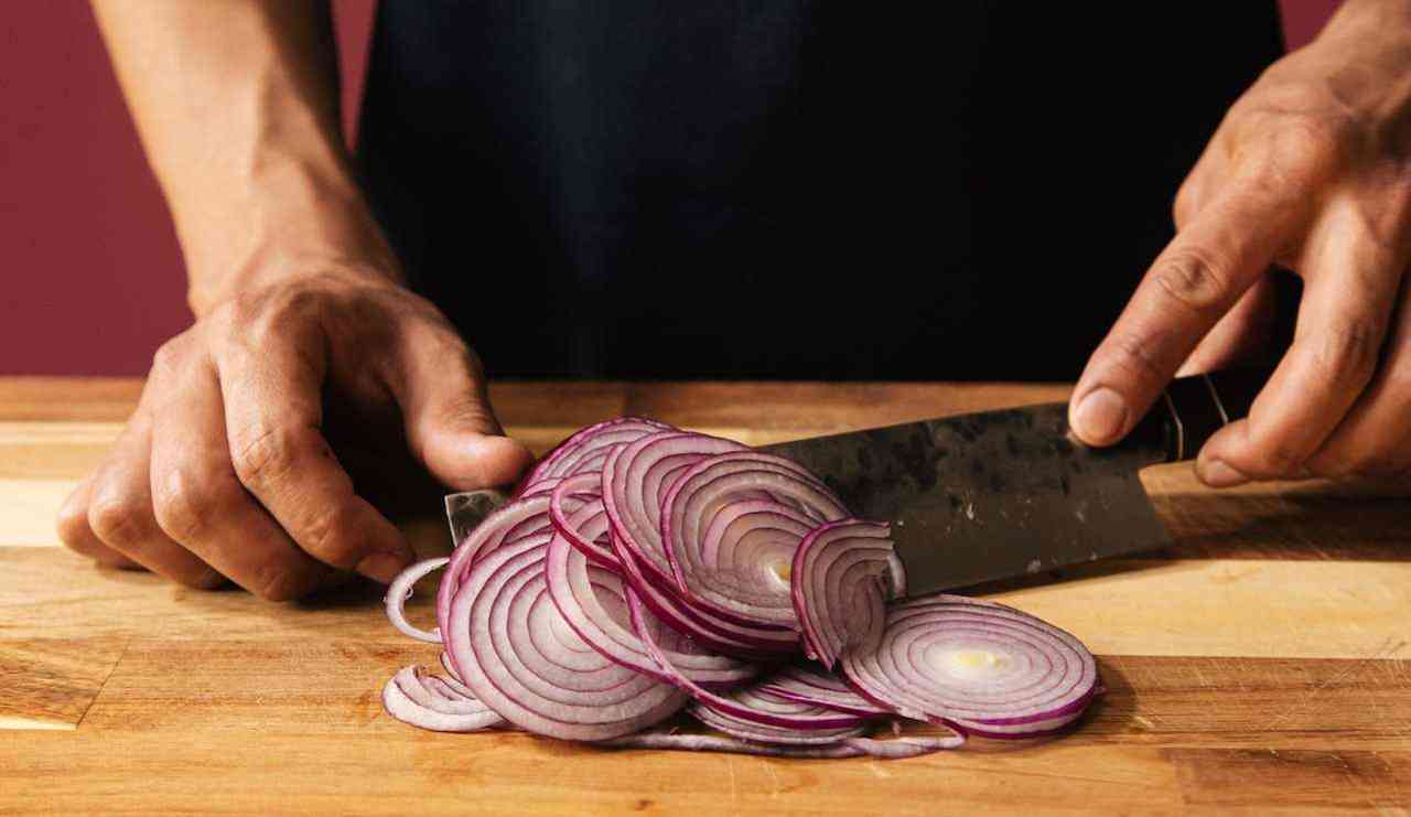 Come tagliare la cipolla