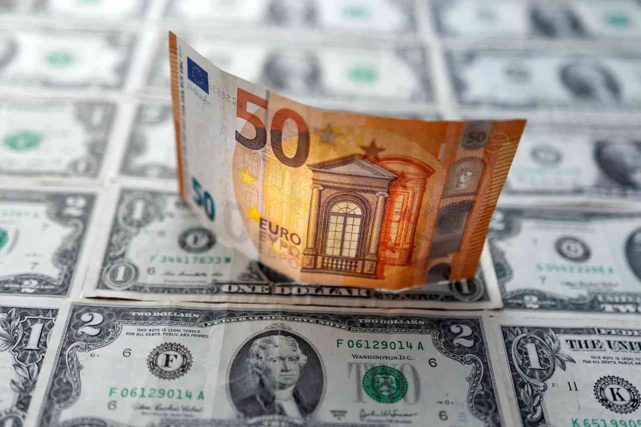 quanto vale un dollaro in euro